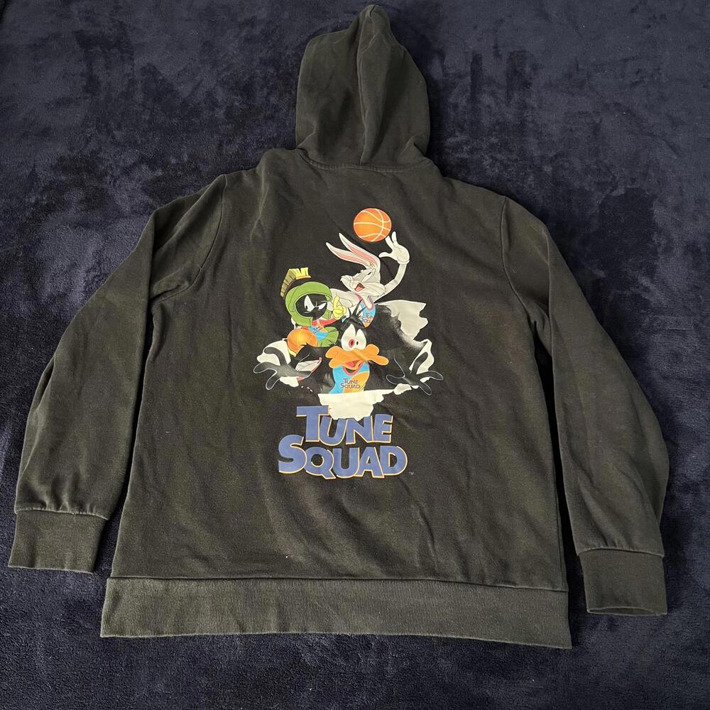 Space Jam Tune Squad‎ Graphic Hoodie Size L Men's Faded Black Trendy